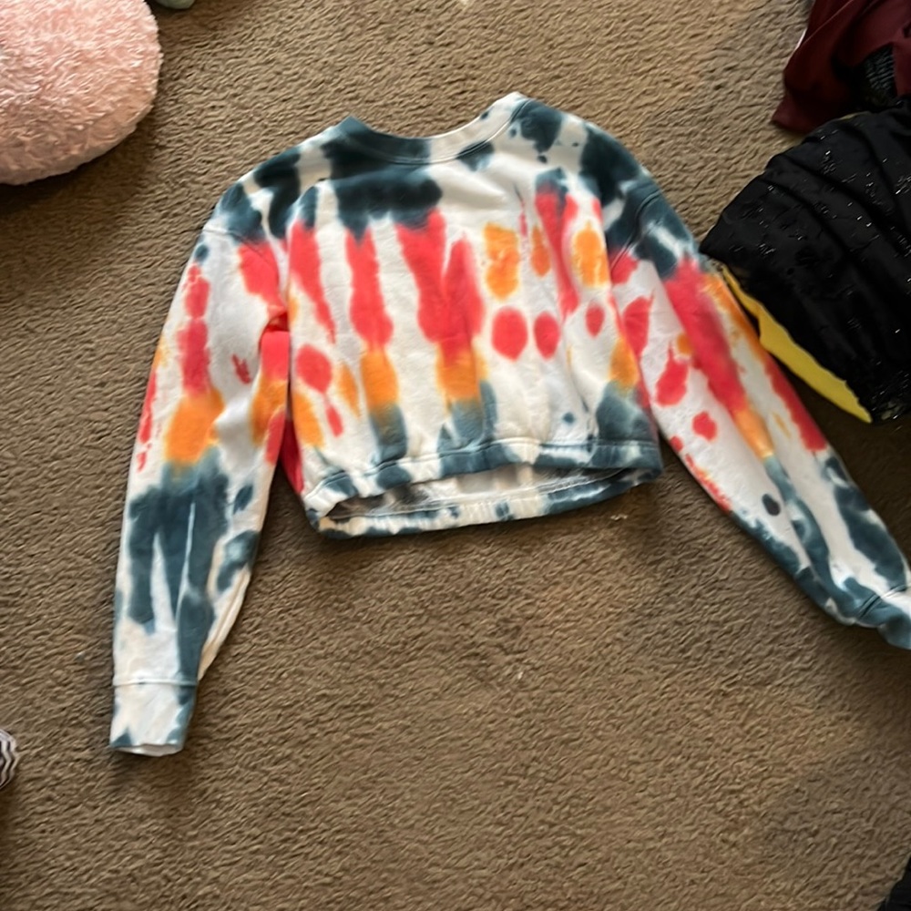 Cropped sweater